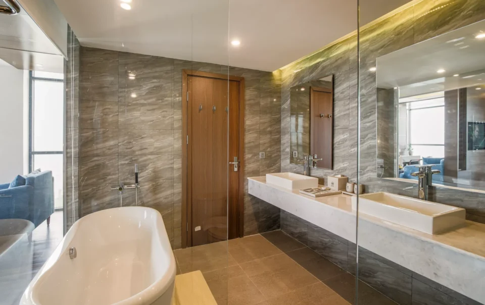 Beachfront Diamond Oasis 4