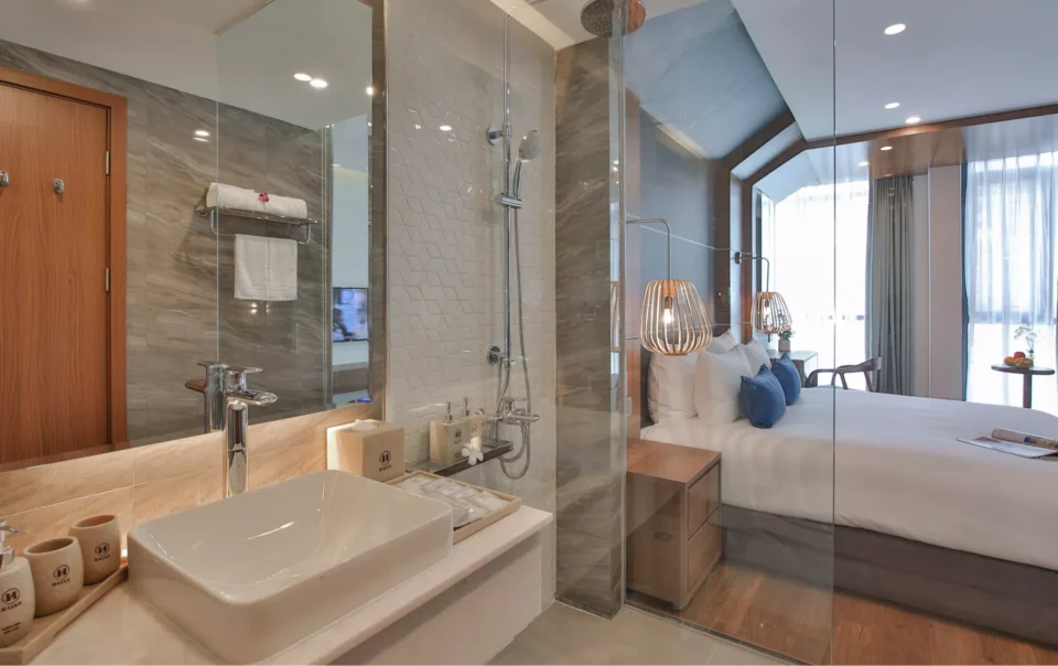 Partial Sea View Oasis 7