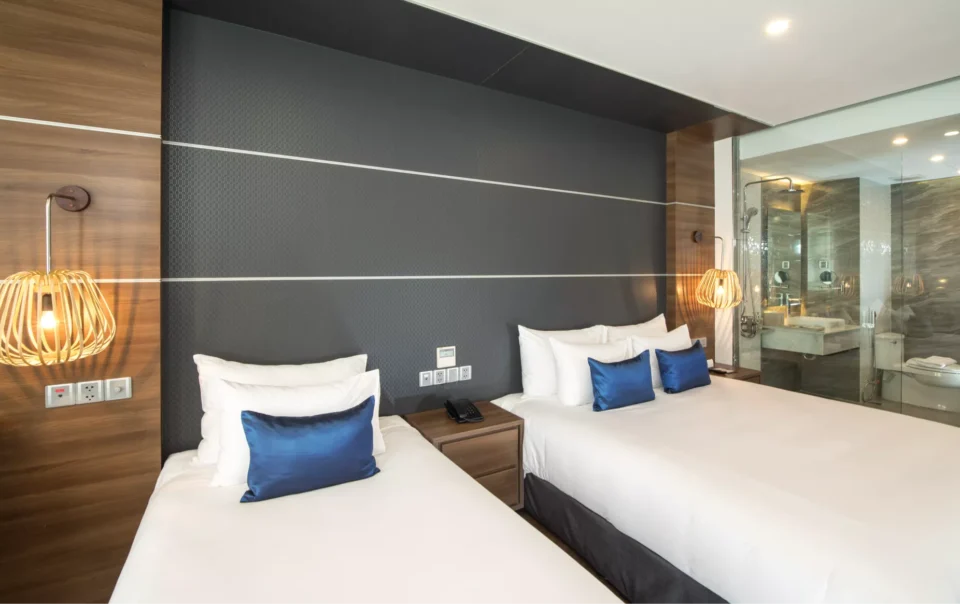 Partial Sea View Oasis Triple 3