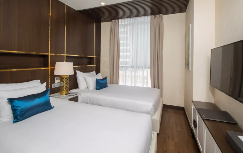 Royal Penthouse 3 Bedrooms 5