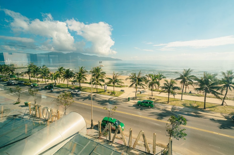 HAIAN Beach Hotel & Spa với view bãi biển