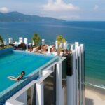 Top hoạt động thư giãn tại Đà Nẵng mùa thu: Spa, trà chiều & view biển